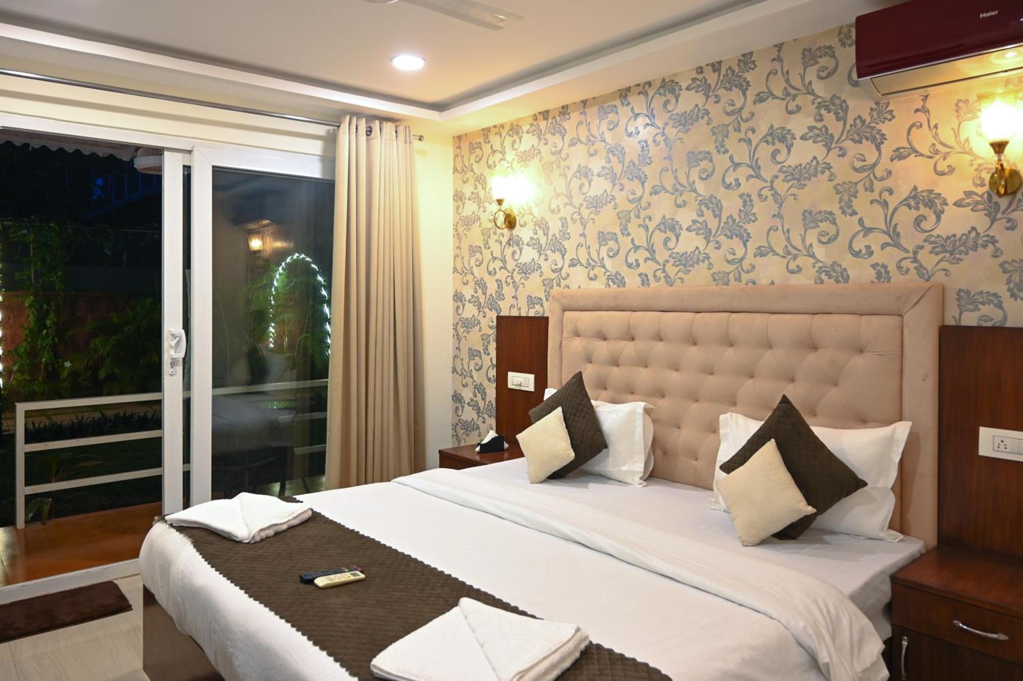 Arabian Sea Beach Resort Morjim Kültér fotó